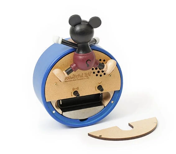 Disney | Collaboration Clocks 6 Disney | Collaboration Clocks - Image 4